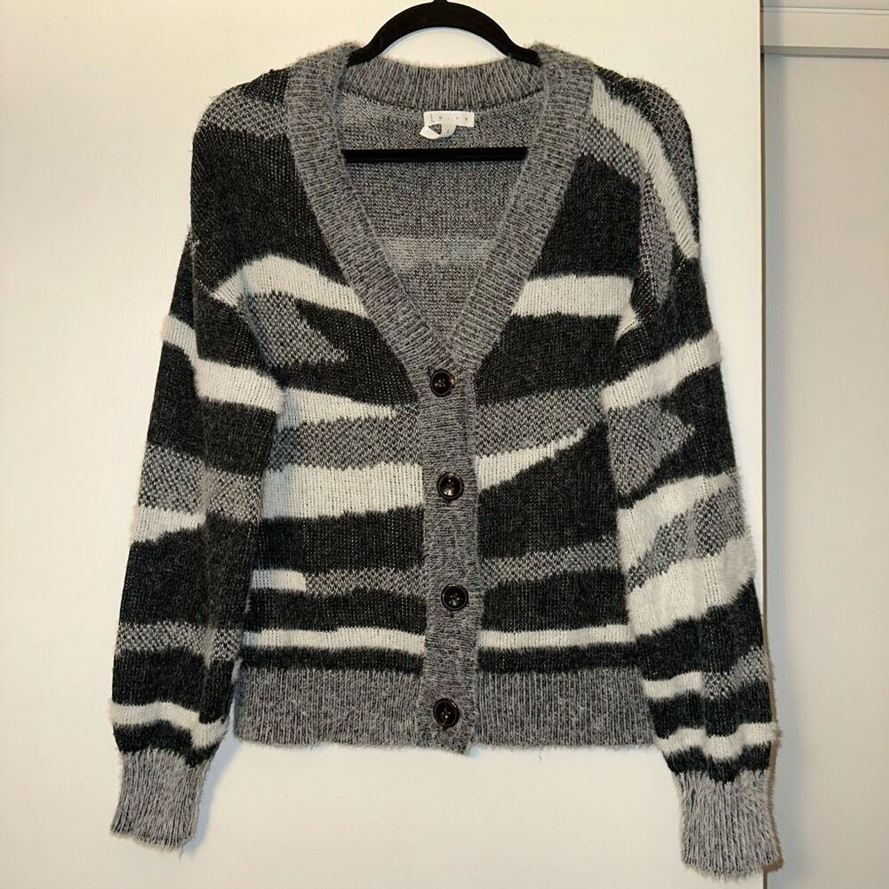 Leith Small Super Soft Button Down Cardigan Charcoal Gray White Camo Women’s EUC